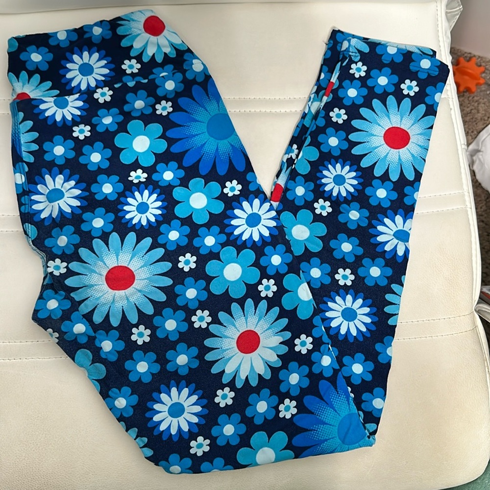 LuLaRoe leggings Blue Flowers